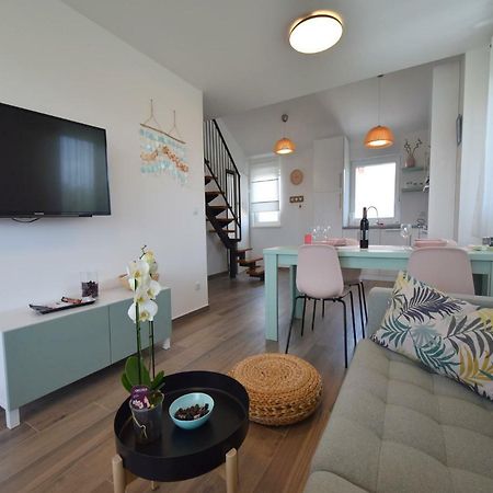 Apartments Medna Čižići Buitenkant foto