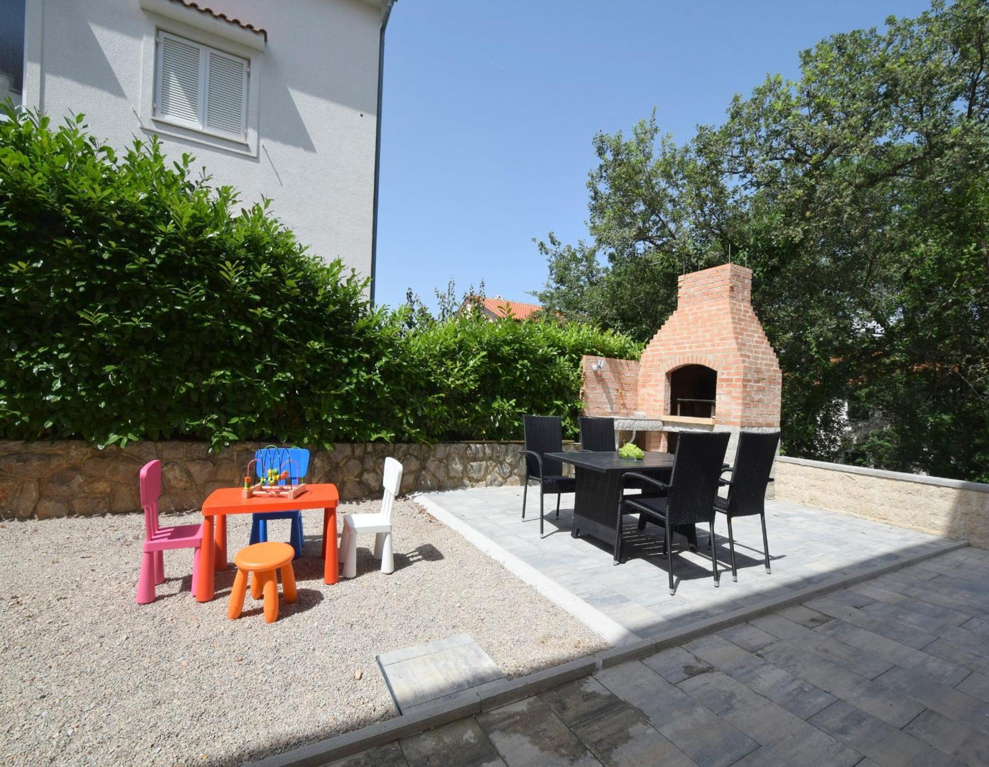 Apartments Medna Čižići Buitenkant foto
