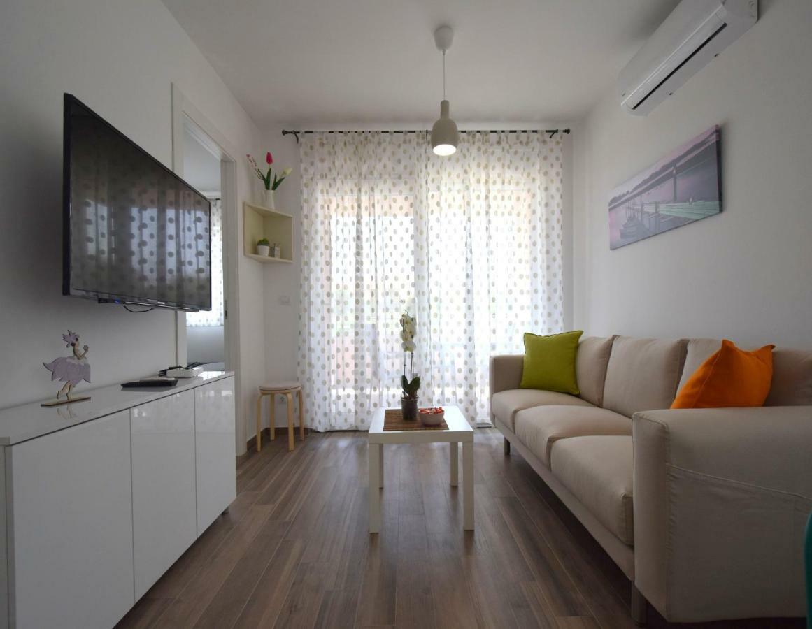 Apartments Medna Čižići Buitenkant foto